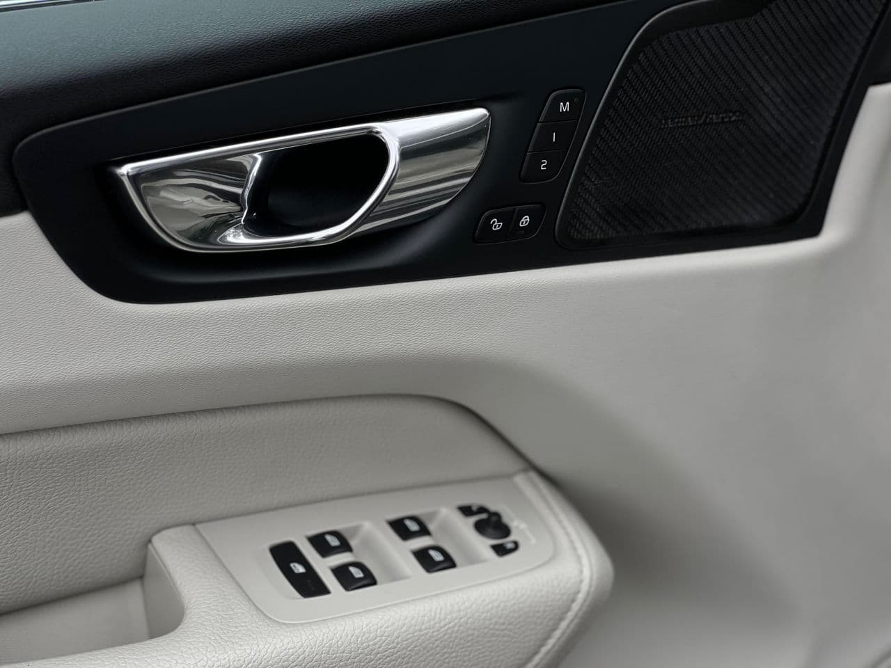2018 Volvo XC 60 — Miniatură 5