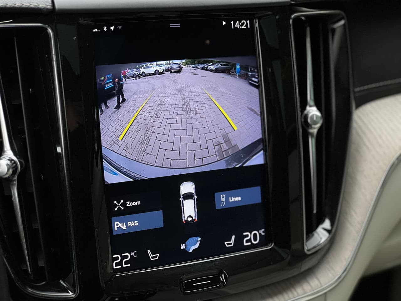2018 Volvo XC 60 — Miniatură 9