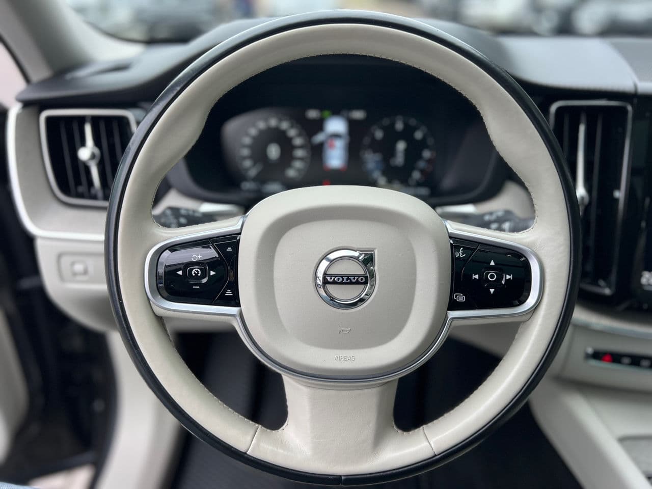 2018 Volvo XC 60 — Miniatură 7