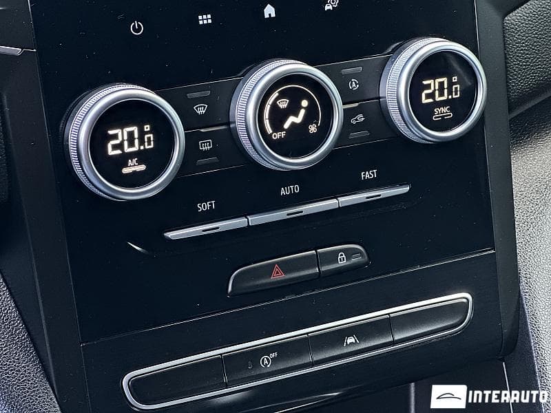 Renault Megane 2022 — Миниатюра 12
