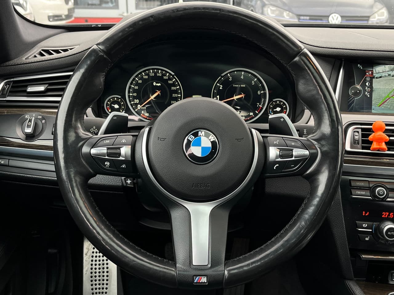 2013 BMW 740 — Miniatură 9