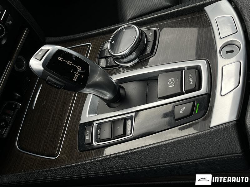 2013 BMW 740 — Miniatură 12