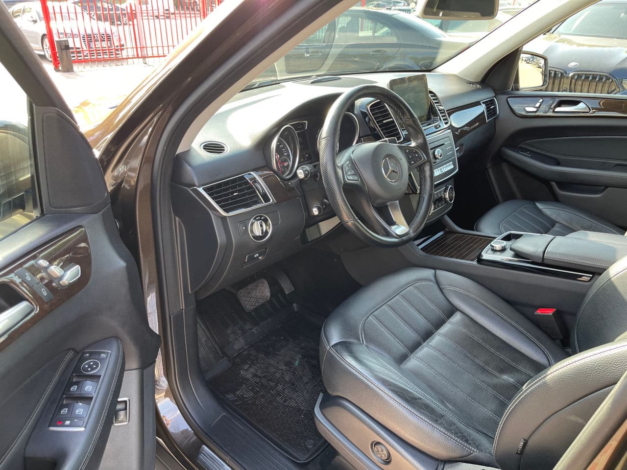 2016 Mercedes GLE 250 — Miniatură 5