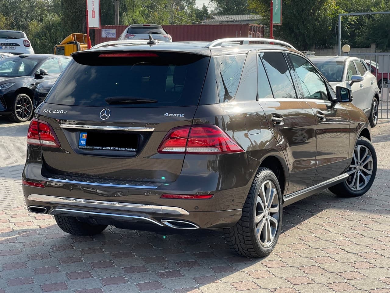 2016 Mercedes GLE 250 — Miniatură 3