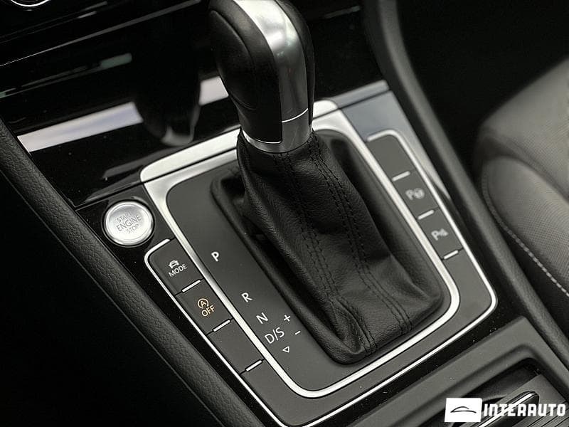 2018 Volkswagen Golf — Miniatură 17