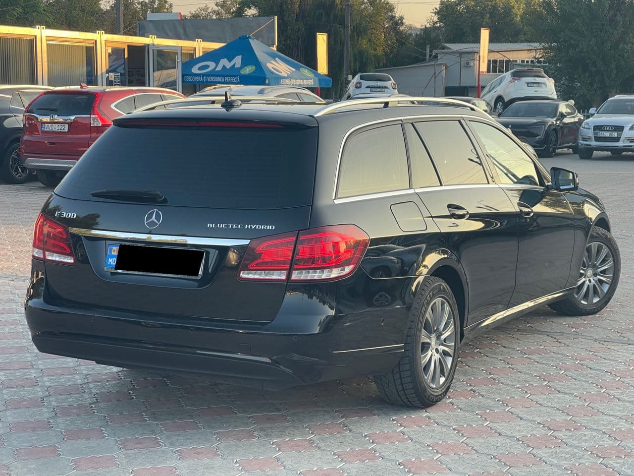 Mercedes E 300h 2014 — Миниатюра 3