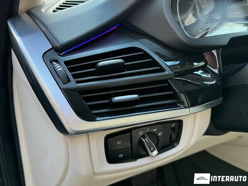 2016 BMW X5 2.5D — Miniatură 14
