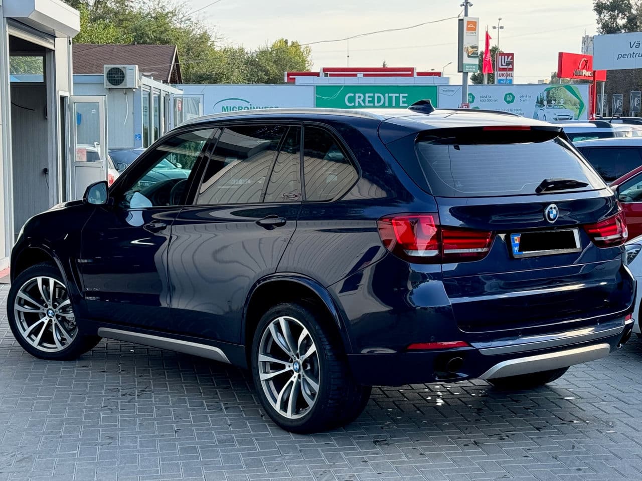 2016 BMW X5 2.5D — Miniatură 3