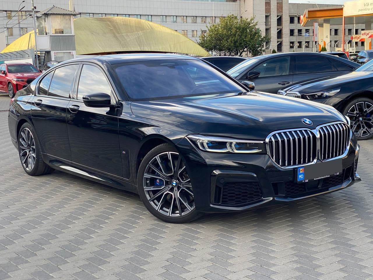 BMW 750