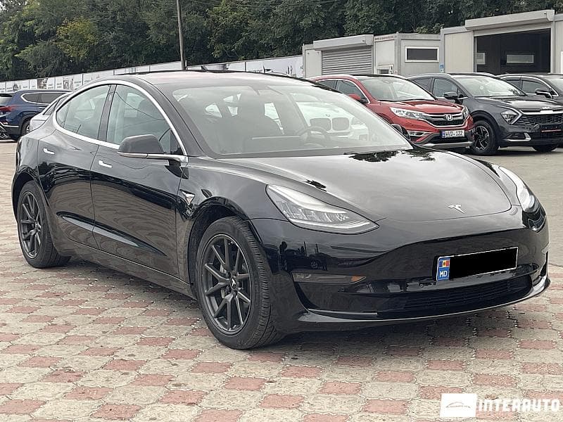 2018 Tesla Model 3 — Miniatură 4