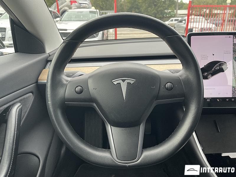 2018 Tesla Model 3 — Miniatură 7