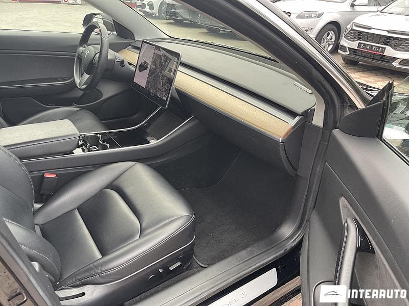 2018 Tesla Model 3 — Miniatură 12