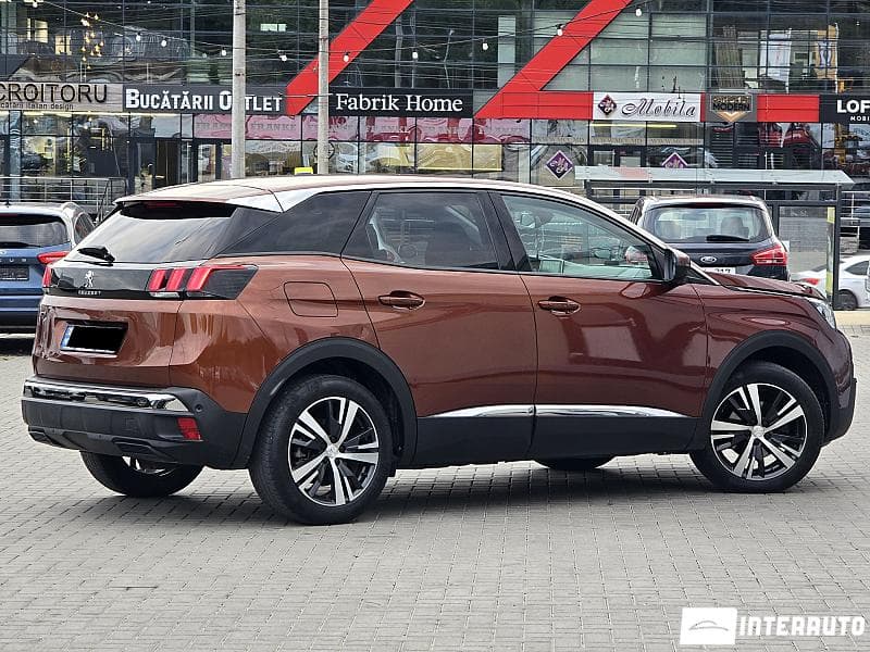 2019 Peugeot 3008 — Miniatură 3