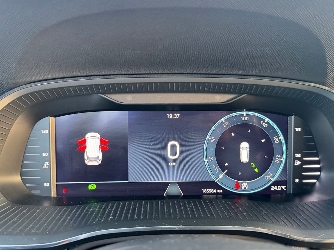 2020 Skoda Octavia — Miniatură 8