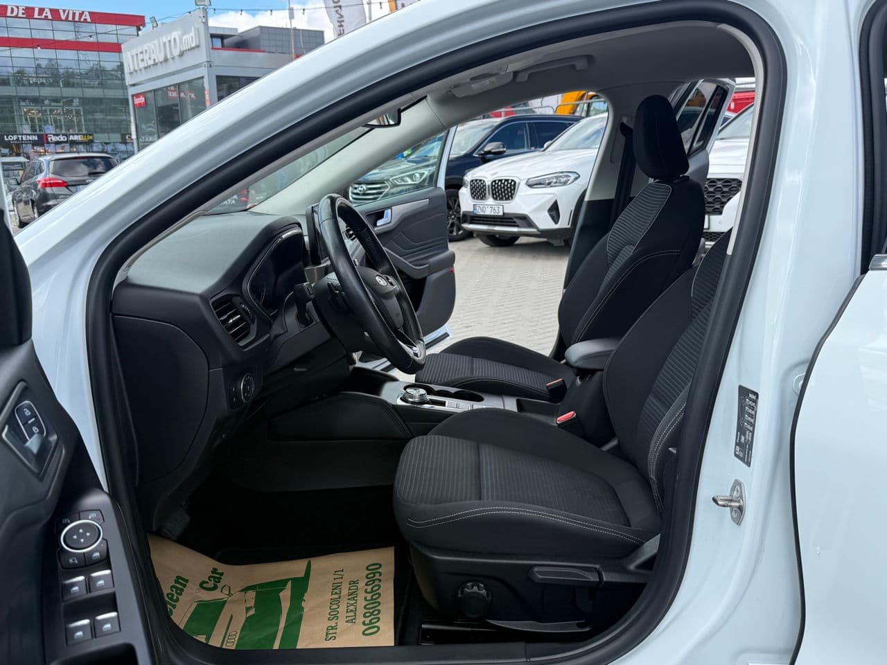 2018 Ford Focus — Miniatură 5