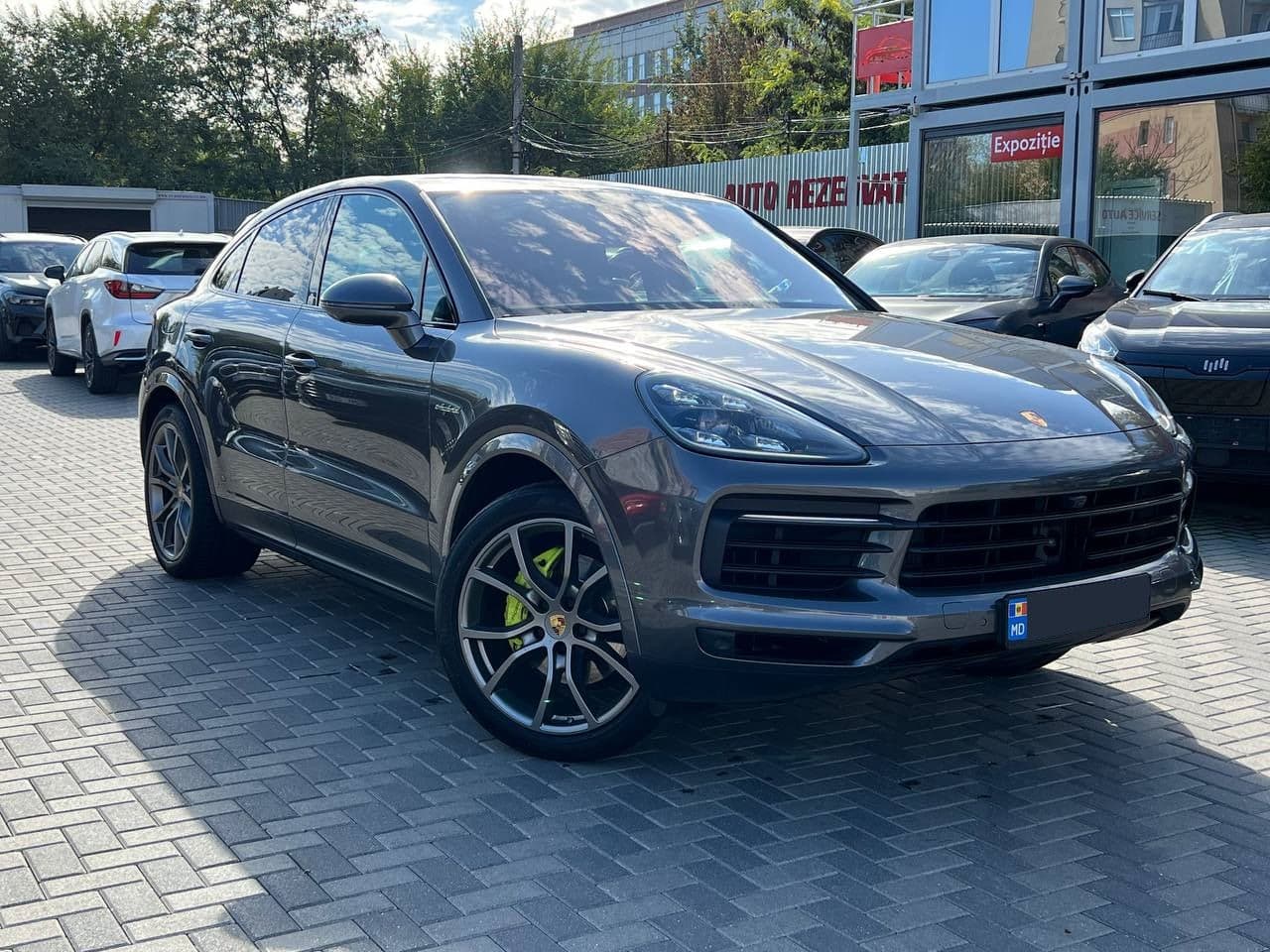 Porsche Cayenne E-Hybrid Coupe 2021 — Миниатюра 3