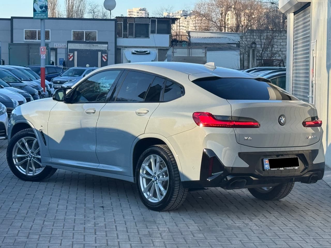 2021 BMW X4 M4.0i — Miniatură 2