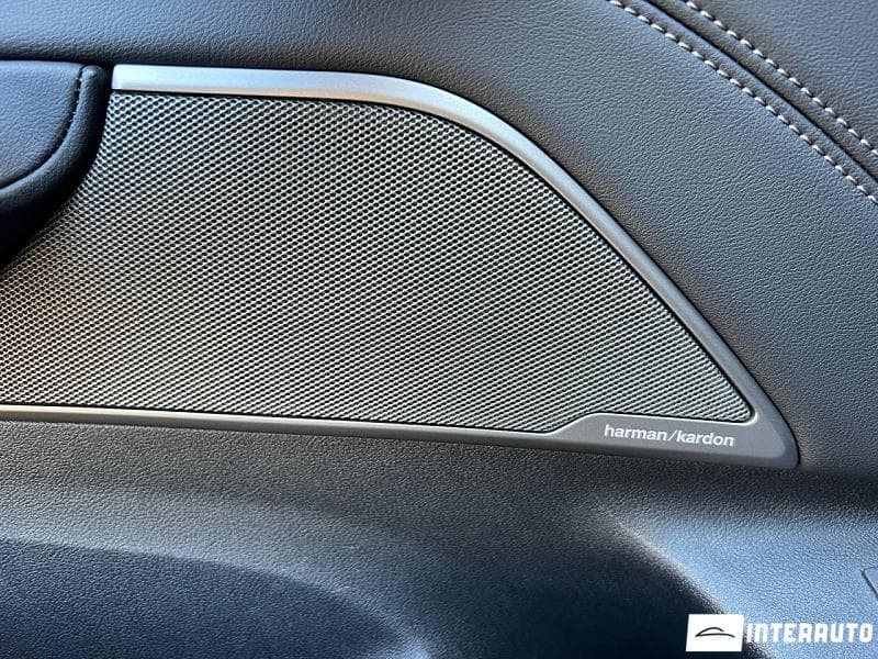 2021 BMW 545e — Miniatură 16