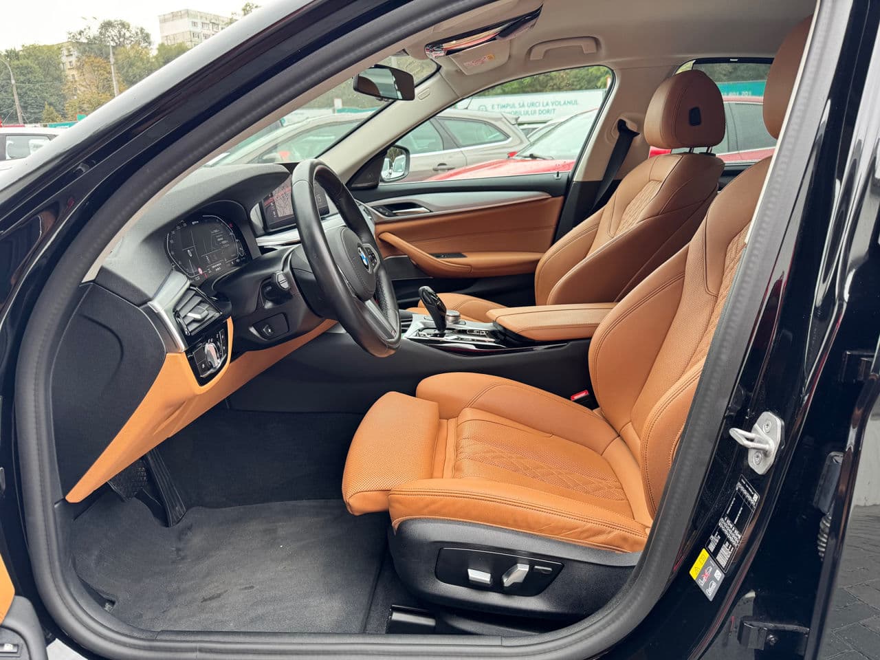 2021 BMW 530e — Miniatură 5