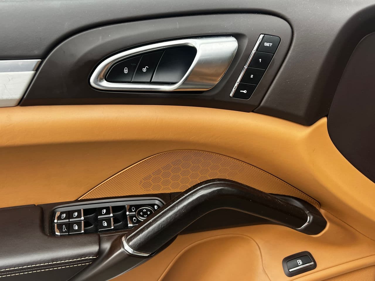 2014 Porsche Cayenne S Hybrid — Miniatură 20