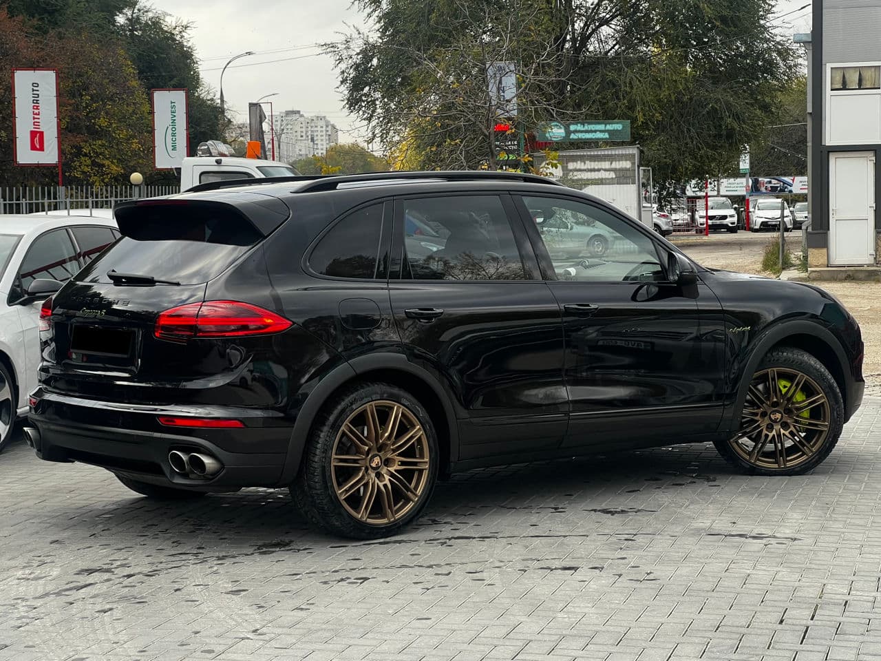 2014 Porsche Cayenne S Hybrid — Miniatură 3