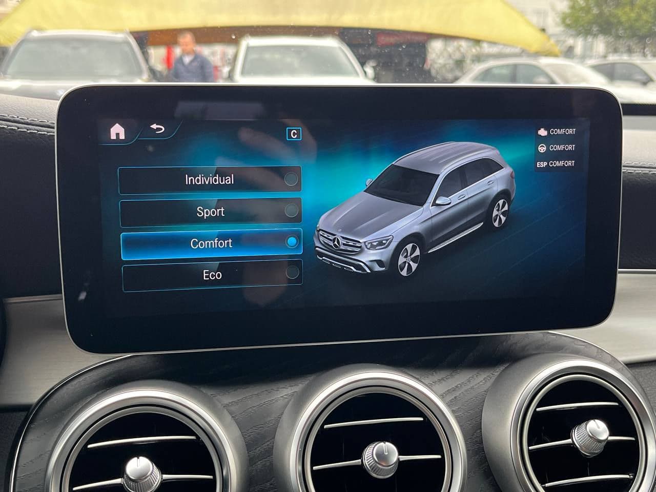Mercedes GLC 220d 2020 — Миниатюра 12