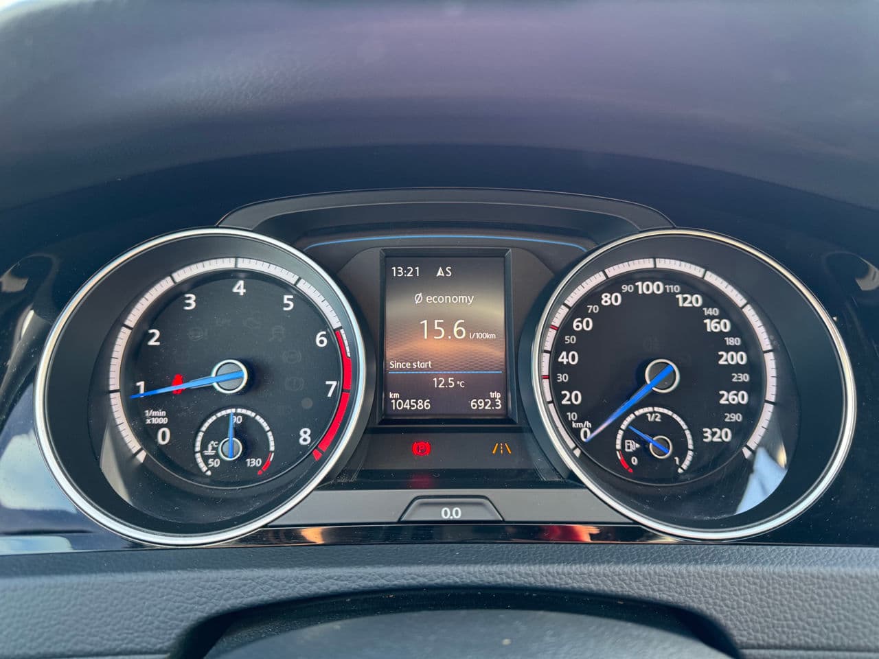 2017 Volkswagen Golf R — Miniatură 15