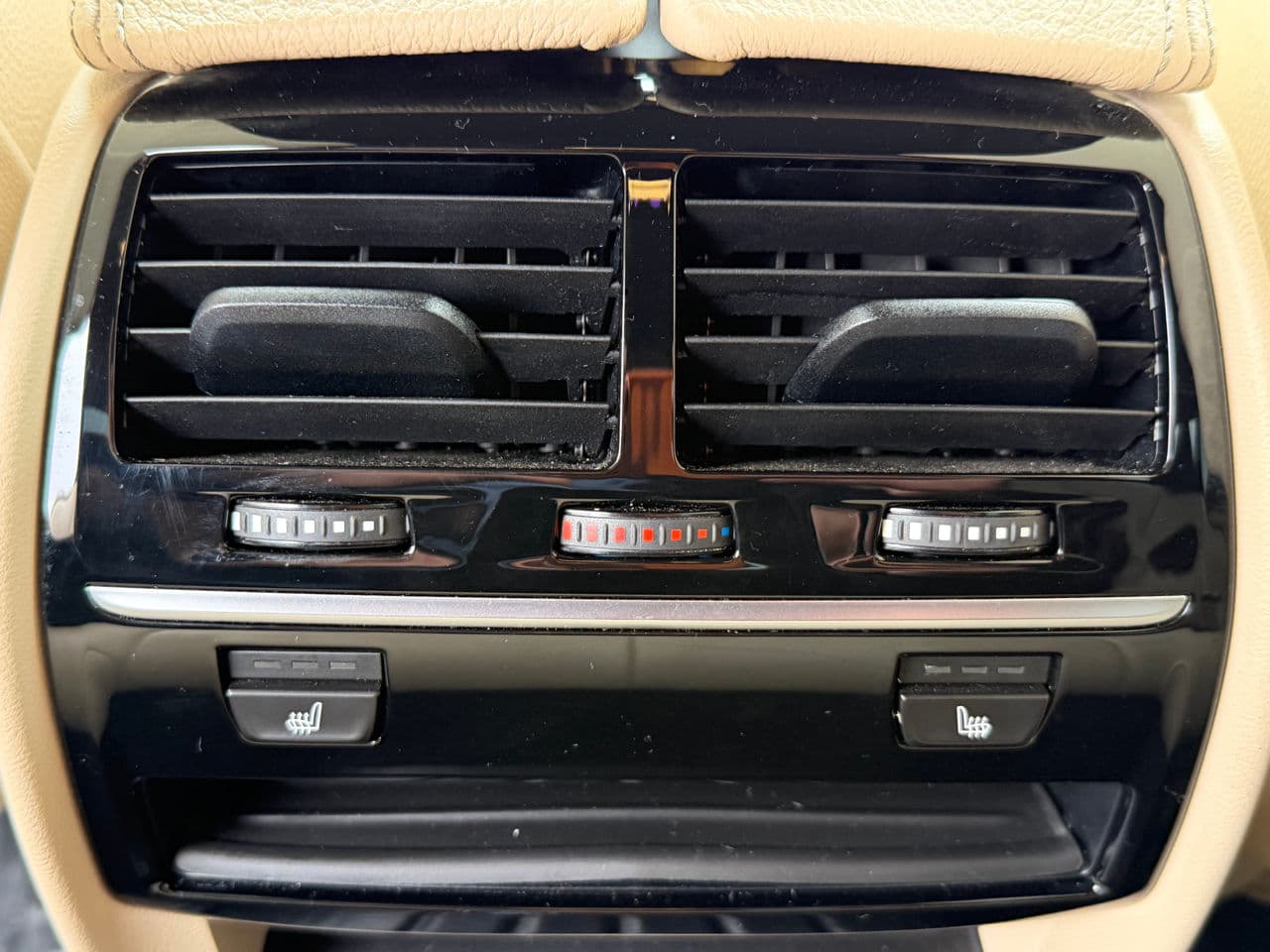 2017 BMW 530 — Miniatură 20