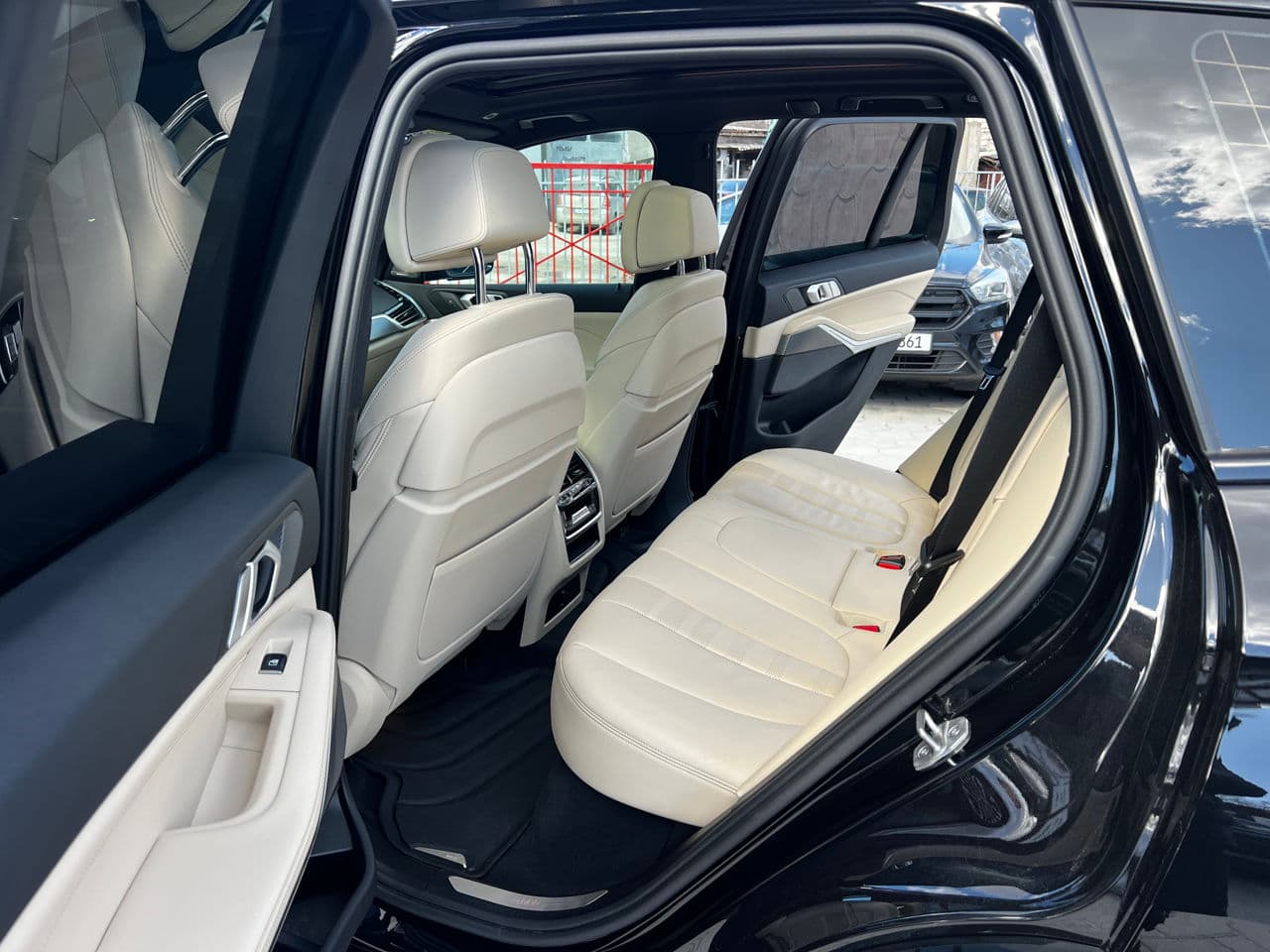 2021 BMW X5 4.5e — Miniatură 21