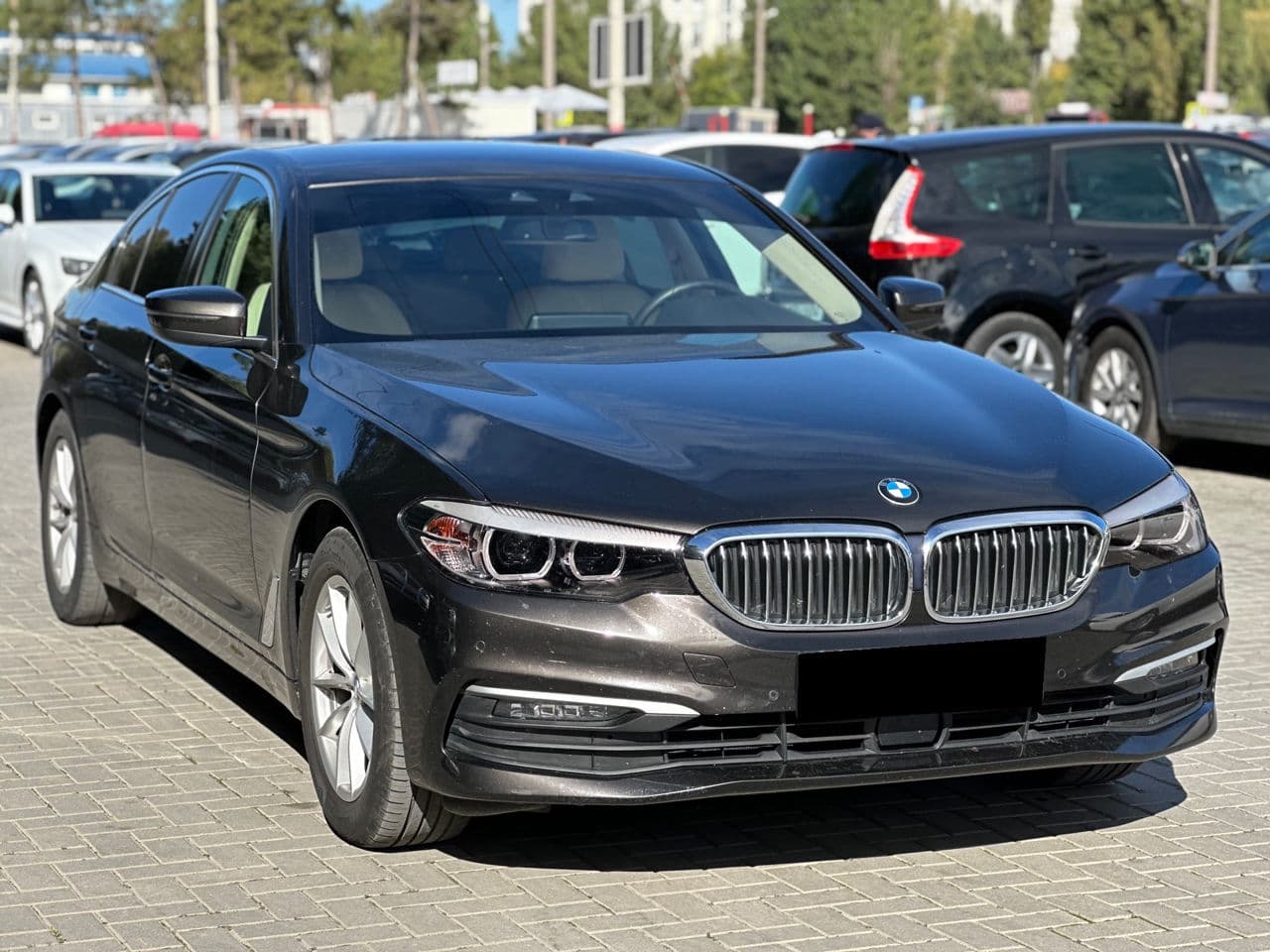 2018 BMW 520 — Miniatură 3