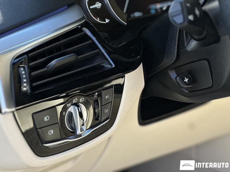 2018 BMW 520 — Miniatură 8
