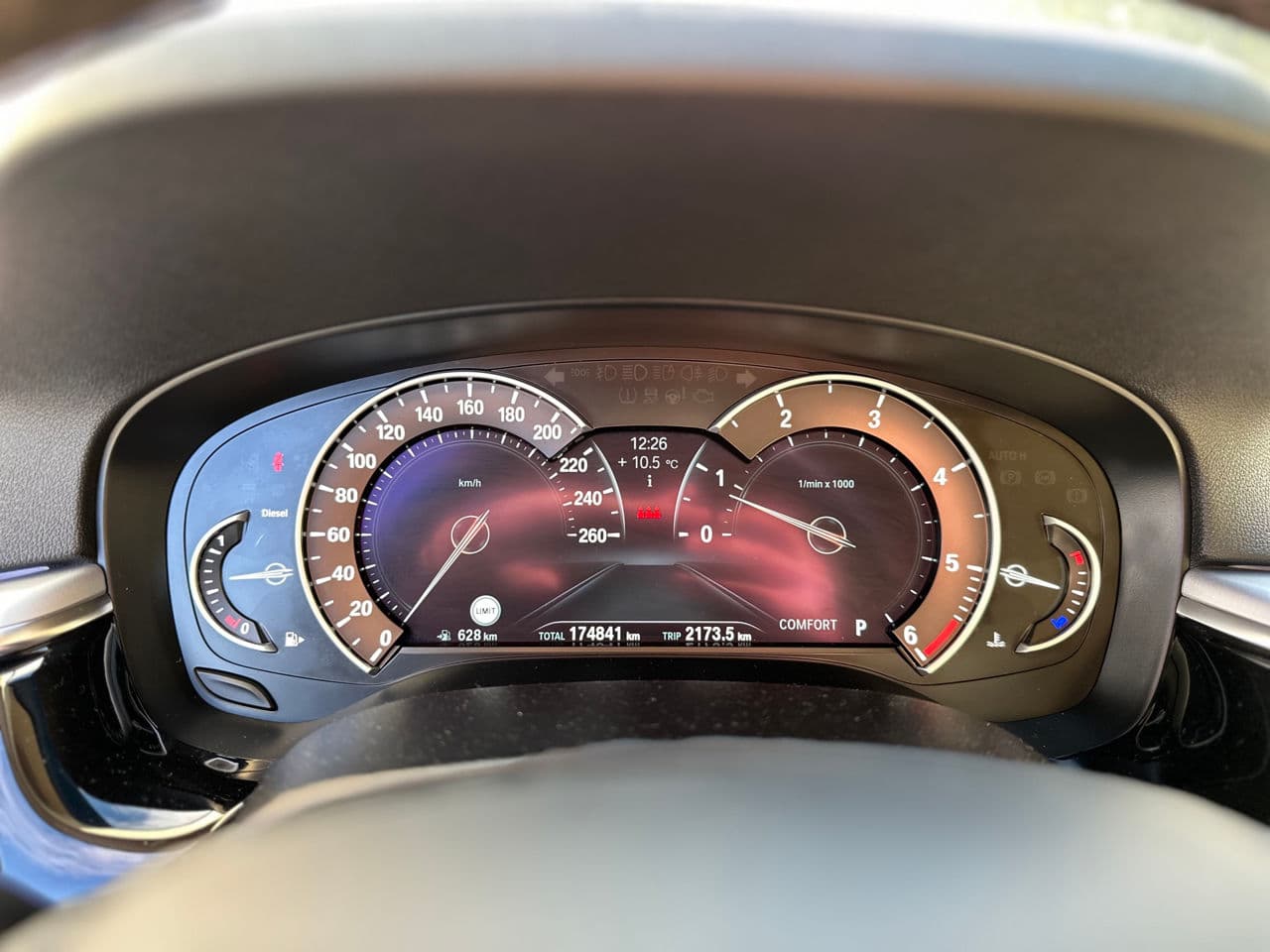 2018 BMW 520 — Miniatură 10