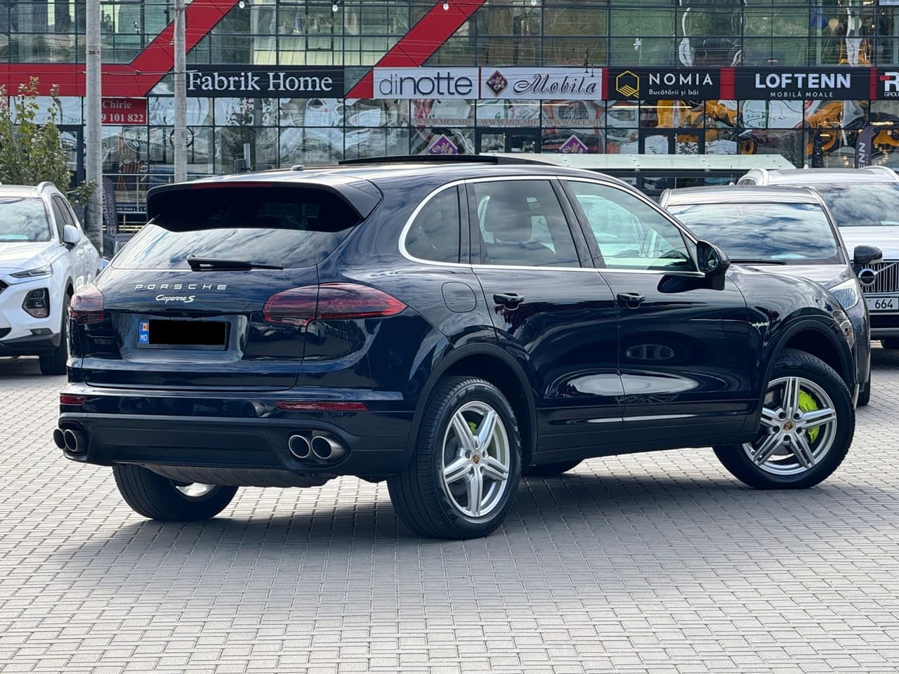2014 Porsche Cayenne S Hybrid — Miniatură 3