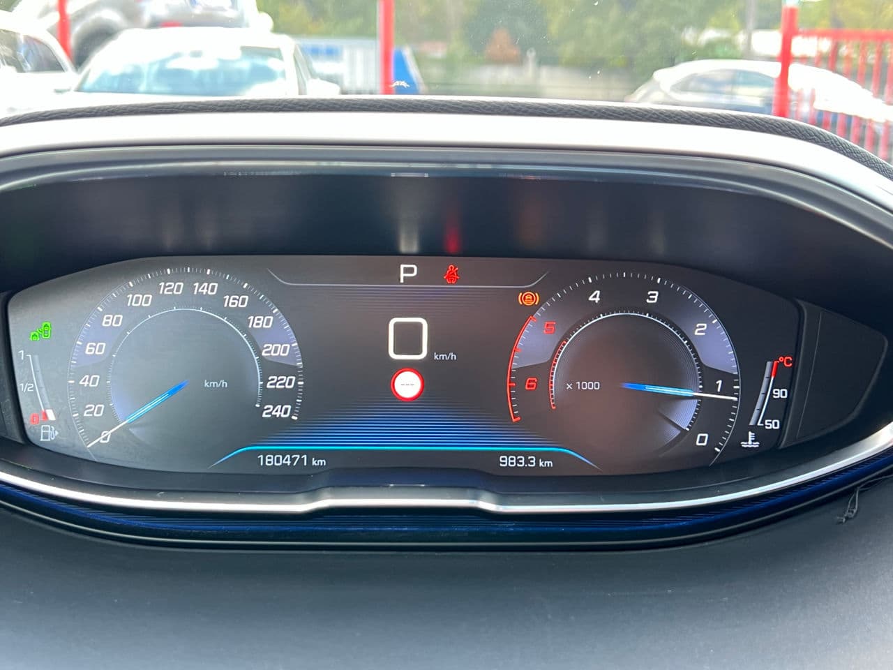 2018 Peugeot 3008 — Miniatură 13