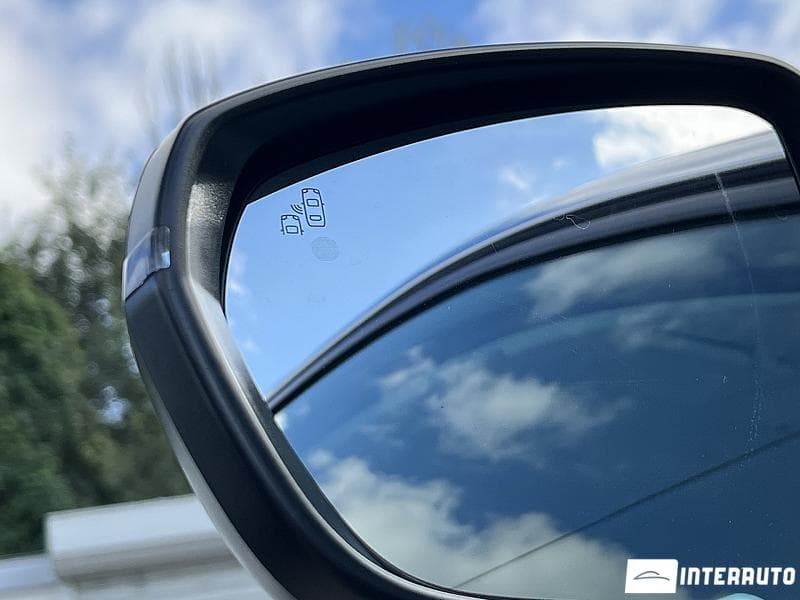 2018 Peugeot 3008 — Miniatură 5