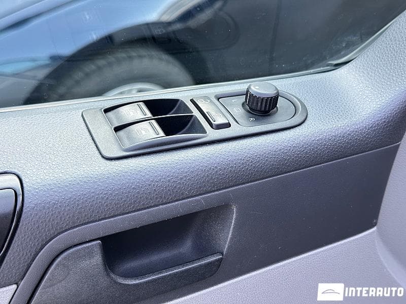 2014 Volkswagen Transporter — Miniatură 15