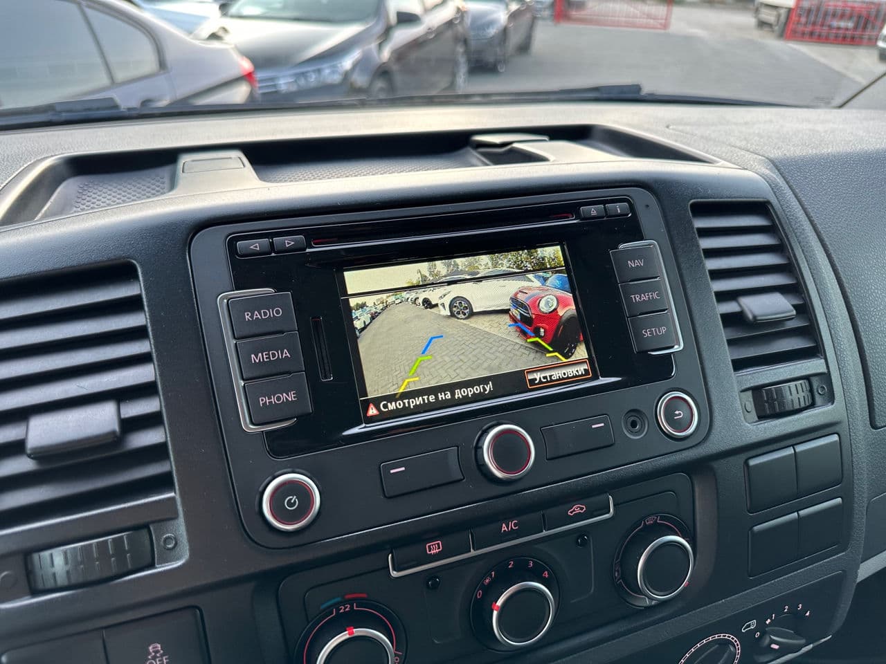 2014 Volkswagen Transporter — Miniatură 12