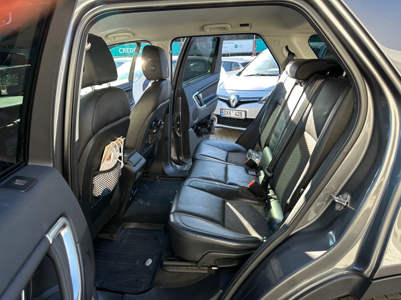 2016 Land Rover Discovery Sport — Miniatură 16