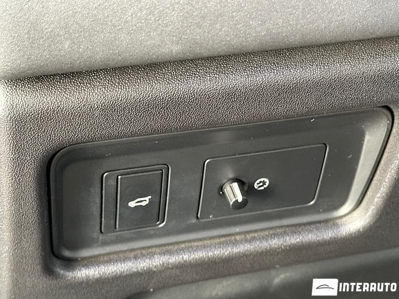 2016 Land Rover Discovery Sport — Miniatură 14