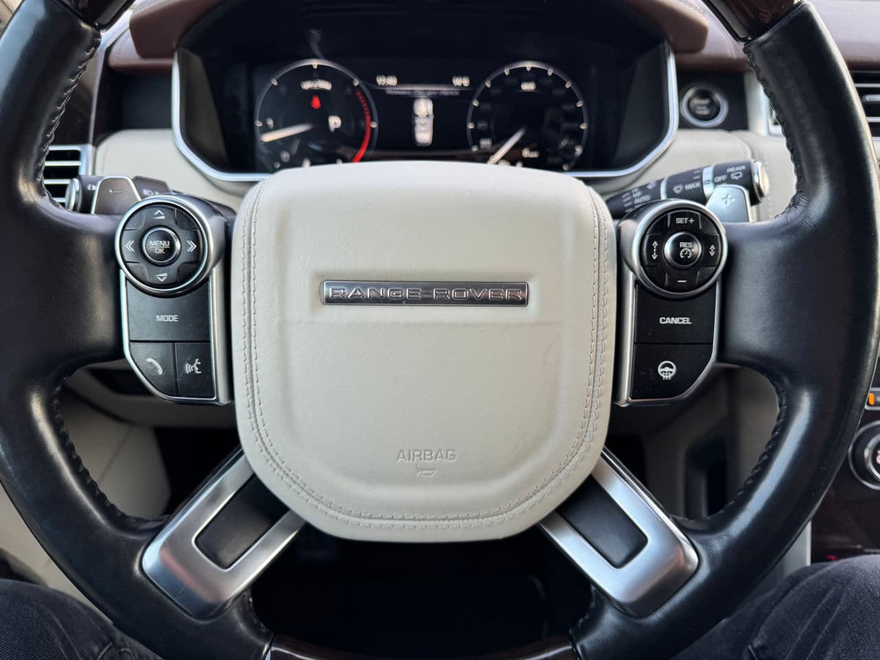 2014 Land Rover Range Rover Vogue — Miniatură 13
