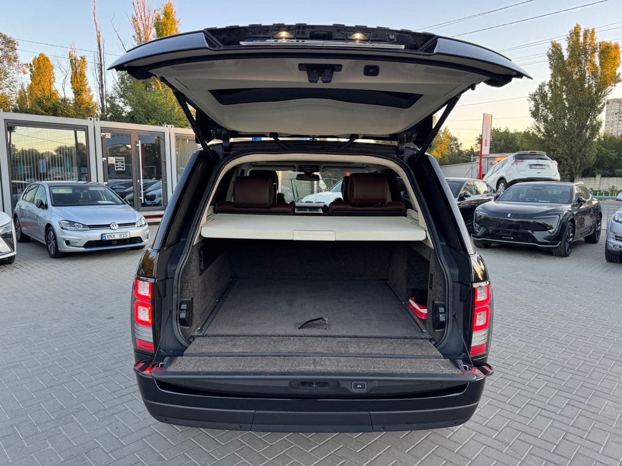 2014 Land Rover Range Rover Vogue — Miniatură 30