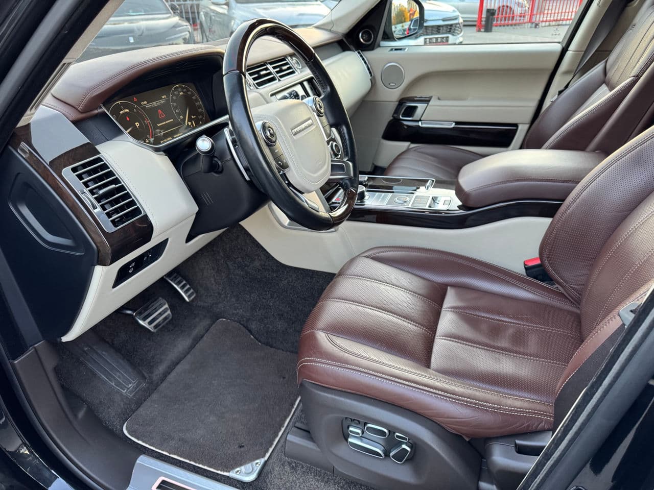 2014 Land Rover Range Rover Vogue — Miniatură 8