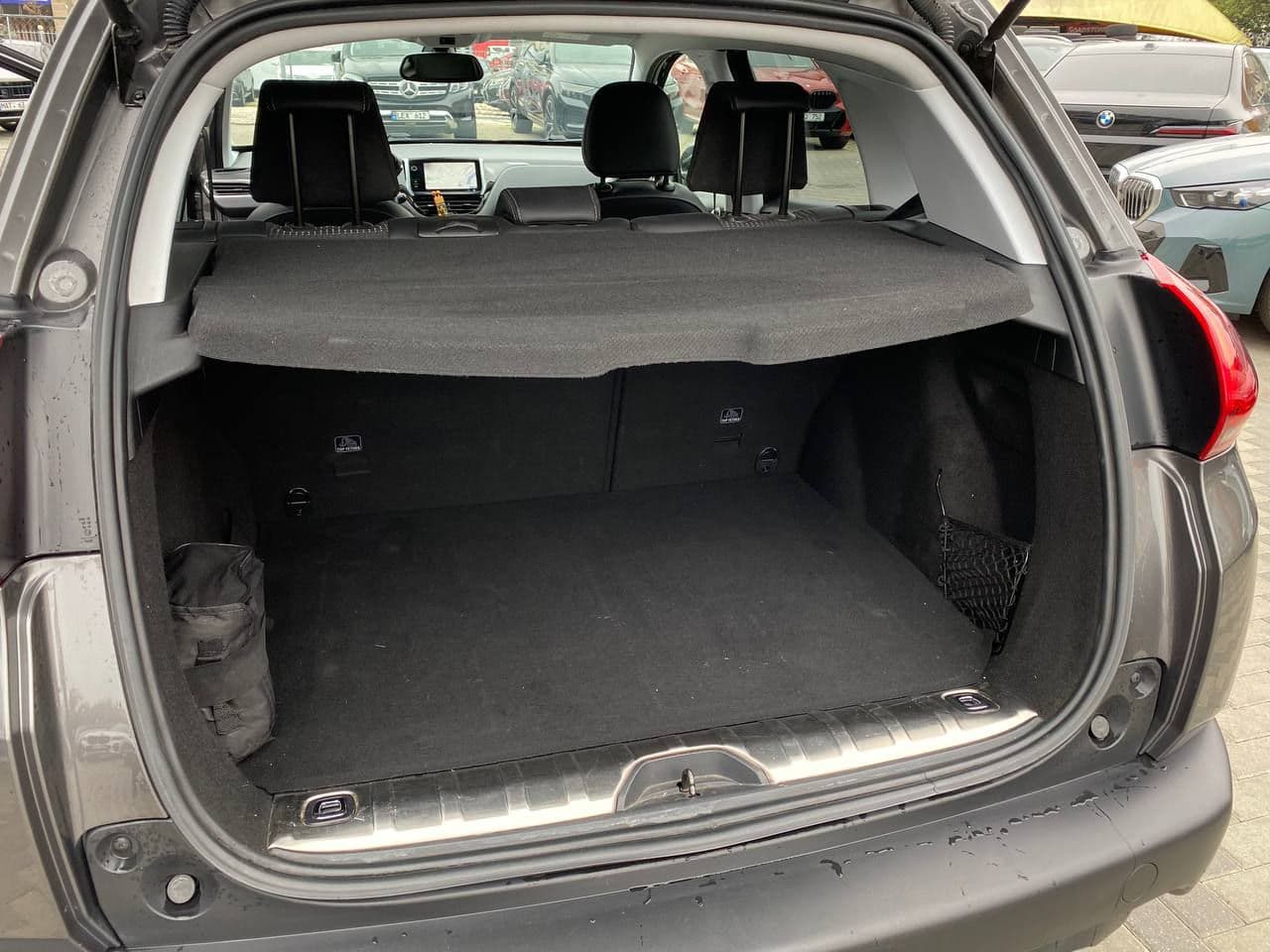 Peugeot 2008 2019 — Миниатюра 19