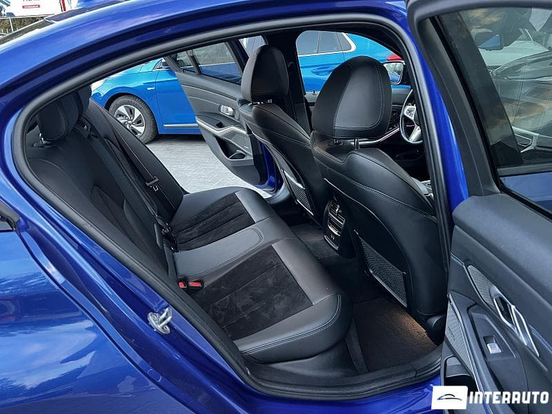 2021 BMW 330E — Miniatură 9