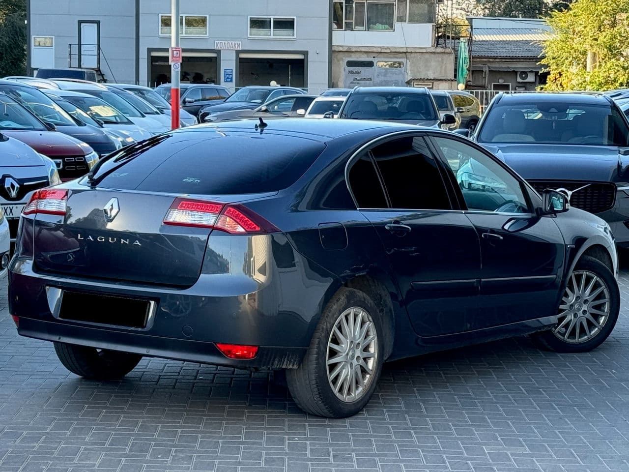 2014 Renault Laguna — Miniatură 3