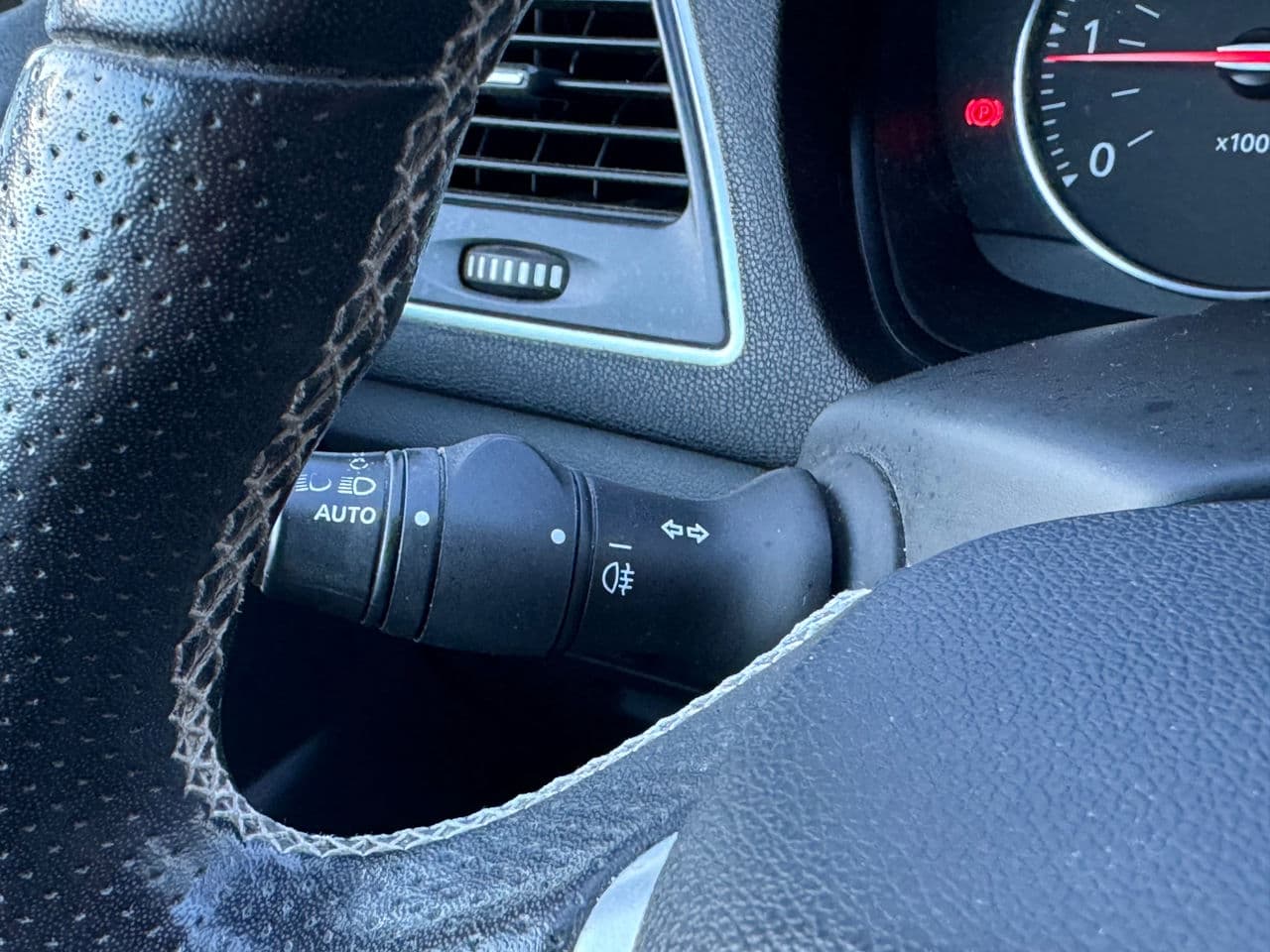 2014 Renault Laguna — Miniatură 17