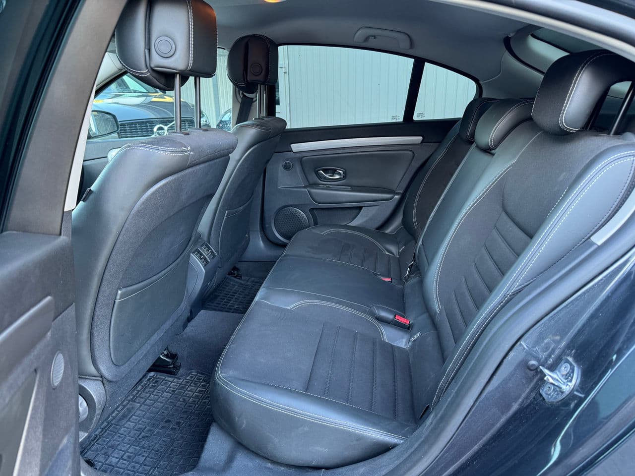 2014 Renault Laguna — Miniatură 6