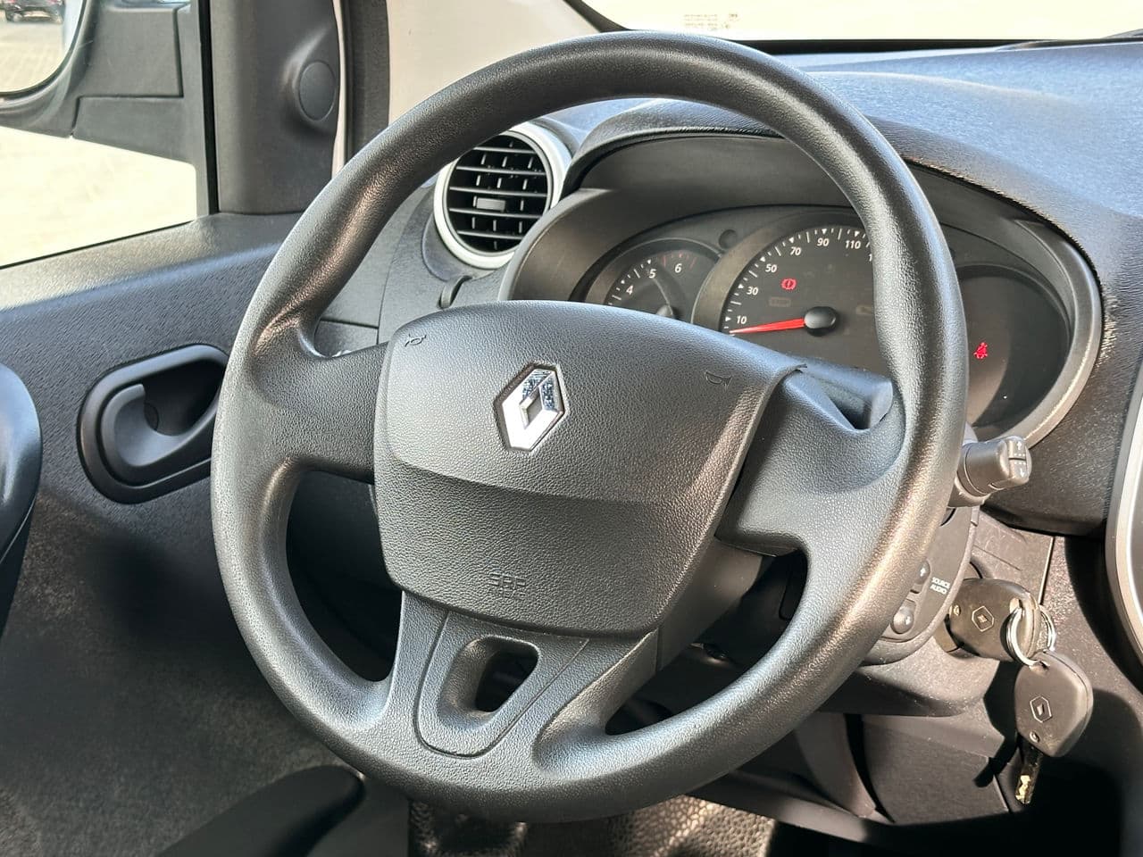 Renault Kangoo 2016 — Миниатюра 7