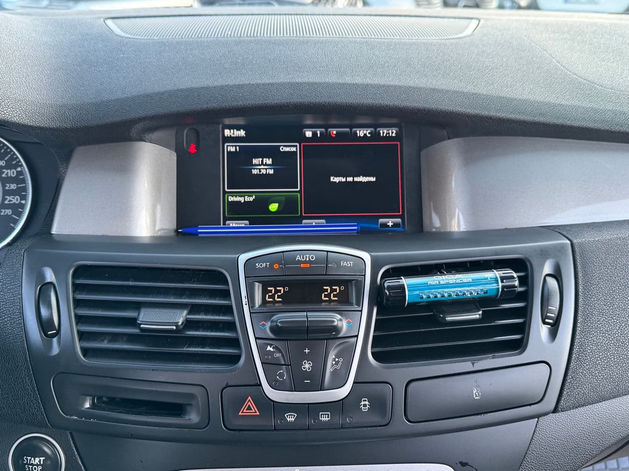 2015 Renault Laguna — Miniatură 9