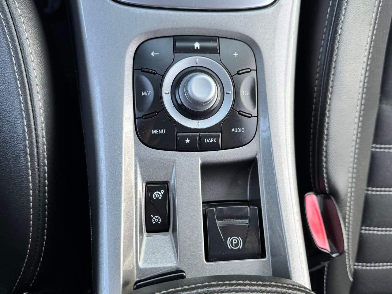 2015 Renault Laguna — Miniatură 12